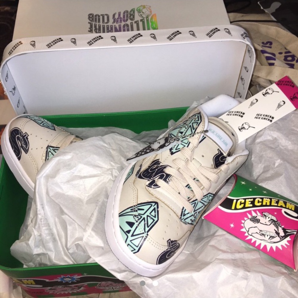 BBCICECREAM X REEBOK BB4000 SNEAKERS